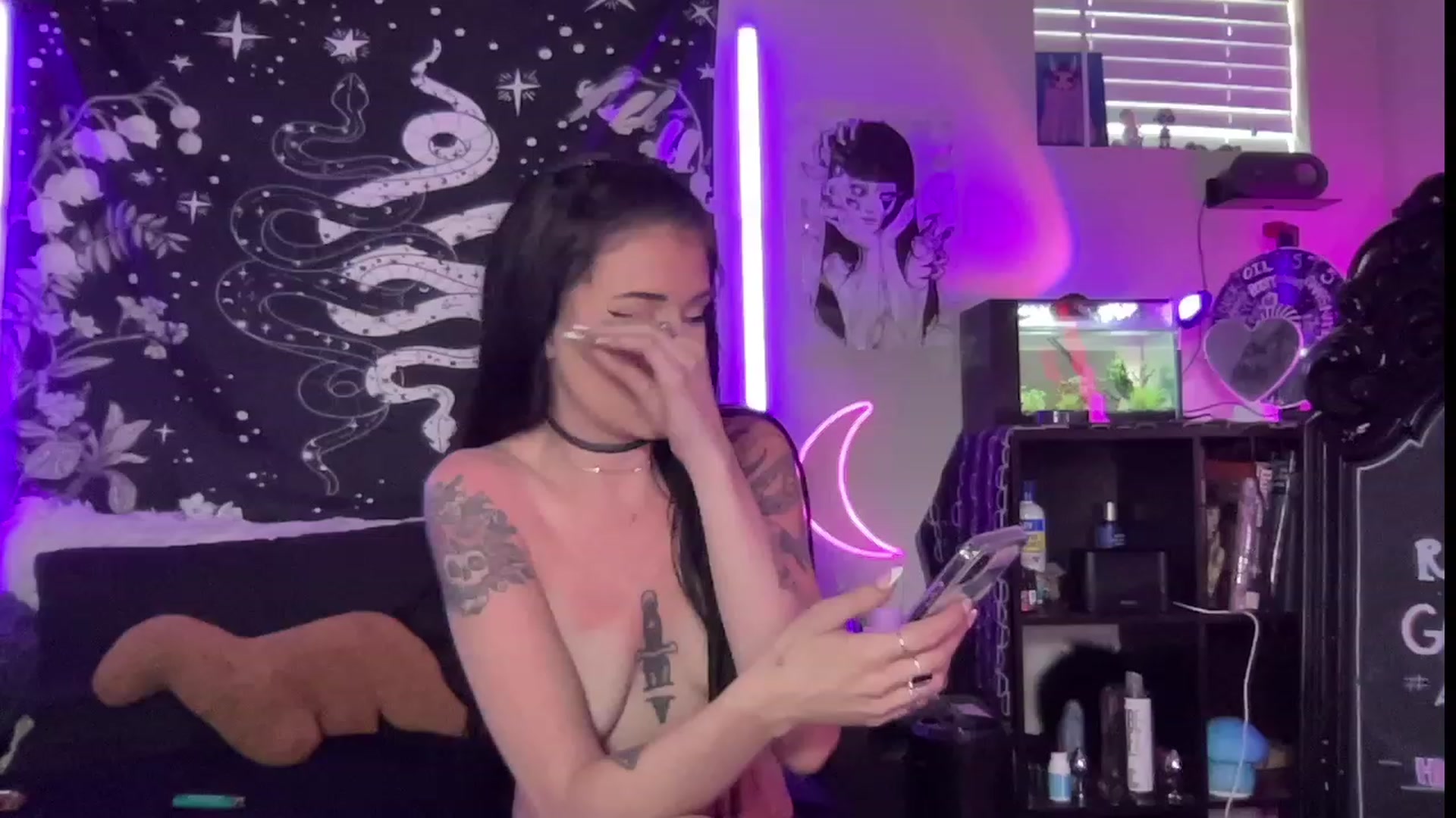 Gallery image thumbnail from RileyWoods's myfreecams stream on, 07/25/2023, 03:29 image 11 of 20