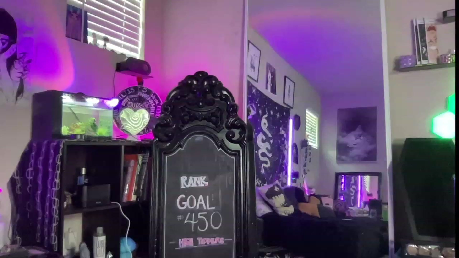 Gallery image thumbnail from RileyWoods's myfreecams stream on, 07/26/2023, 24:01 image 12 of 20