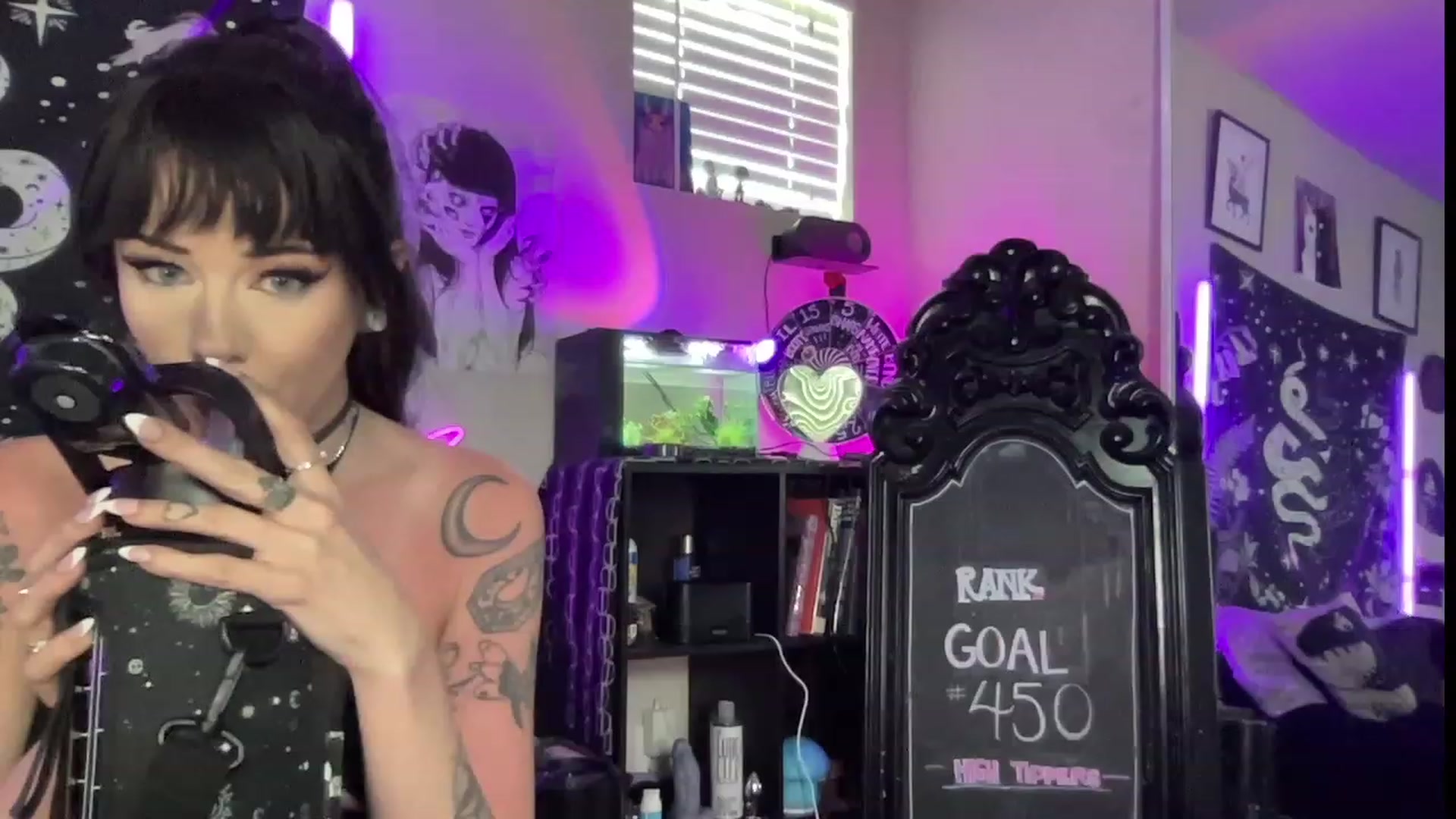 Gallery image thumbnail from RileyWoods's myfreecams stream on, 07/26/2023, 24:01 image 8 of 20