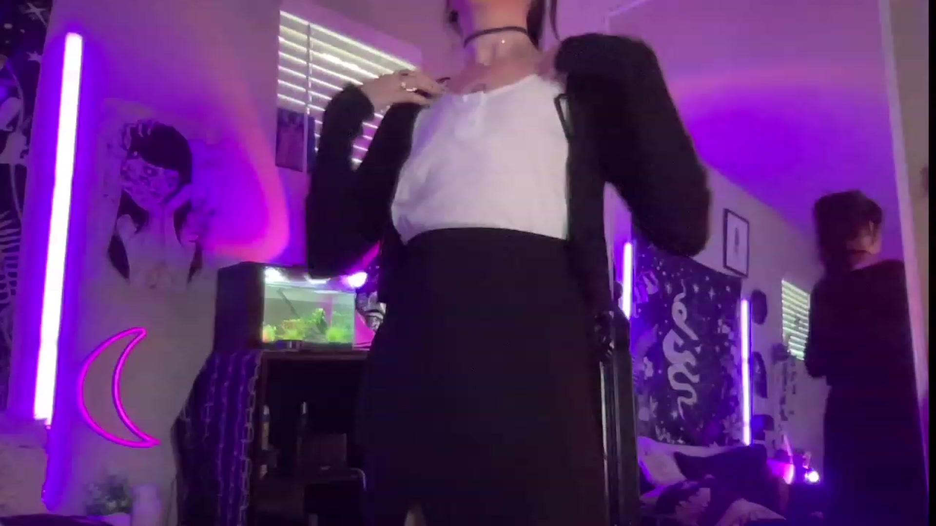 Gallery image thumbnail from RileyWoods's myfreecams stream on, 07/27/2023, 02:38 image 17 of 20