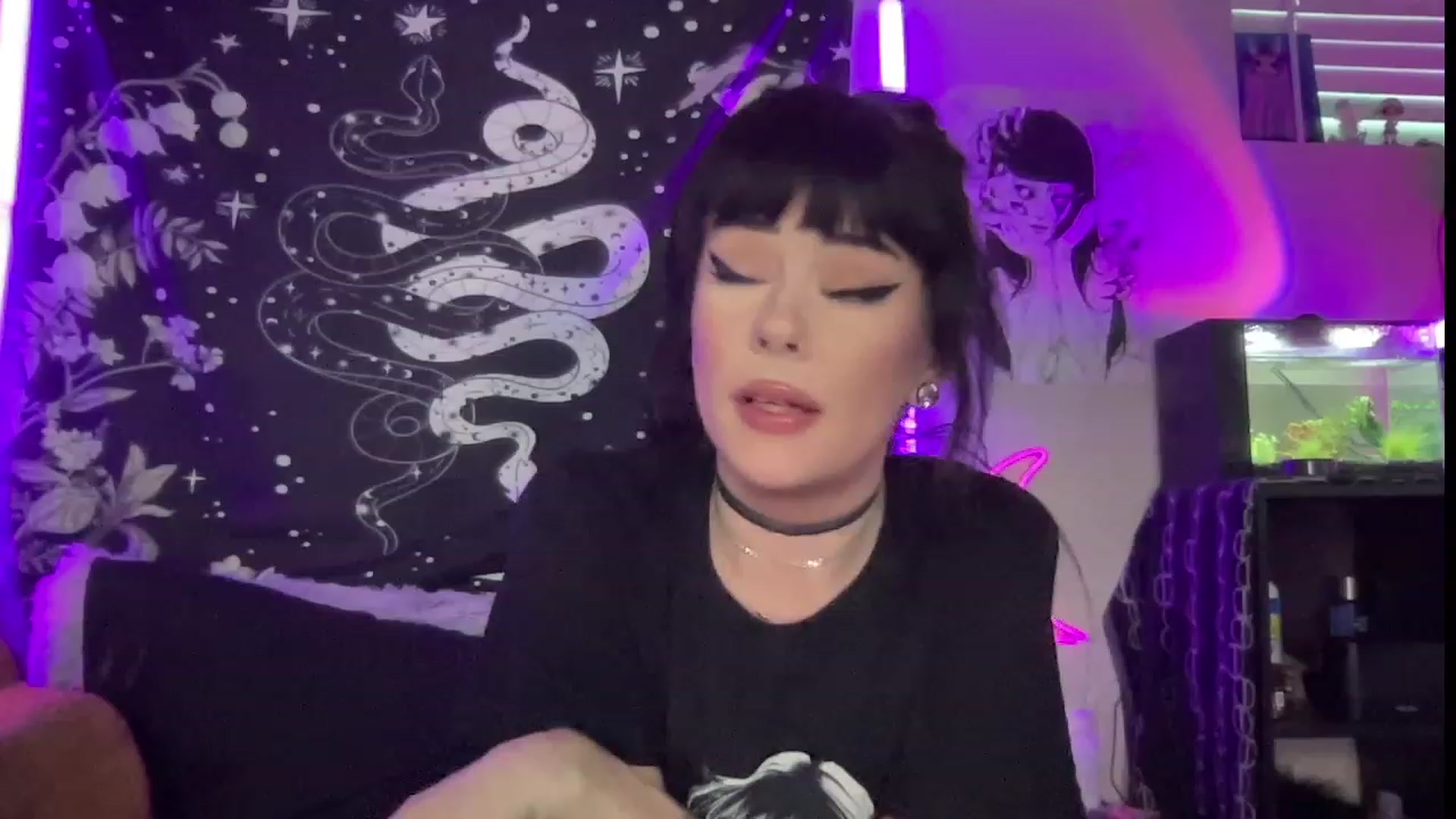 Gallery image thumbnail from RileyWoods's myfreecams stream on, 07/27/2023, 02:38 image 4 of 20