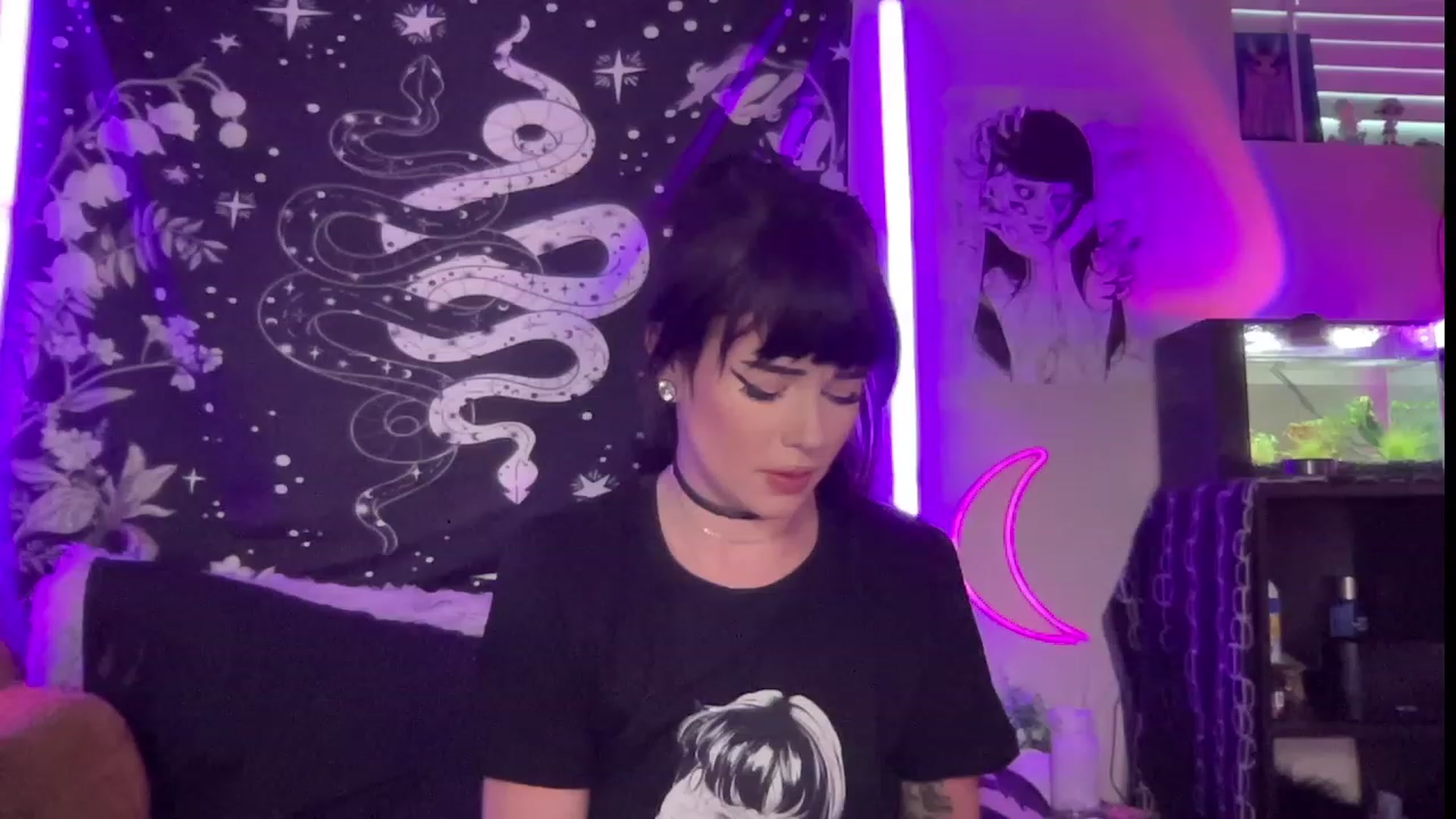 Gallery image thumbnail from RileyWoods's myfreecams stream on, 07/27/2023, 02:38 image 8 of 20
