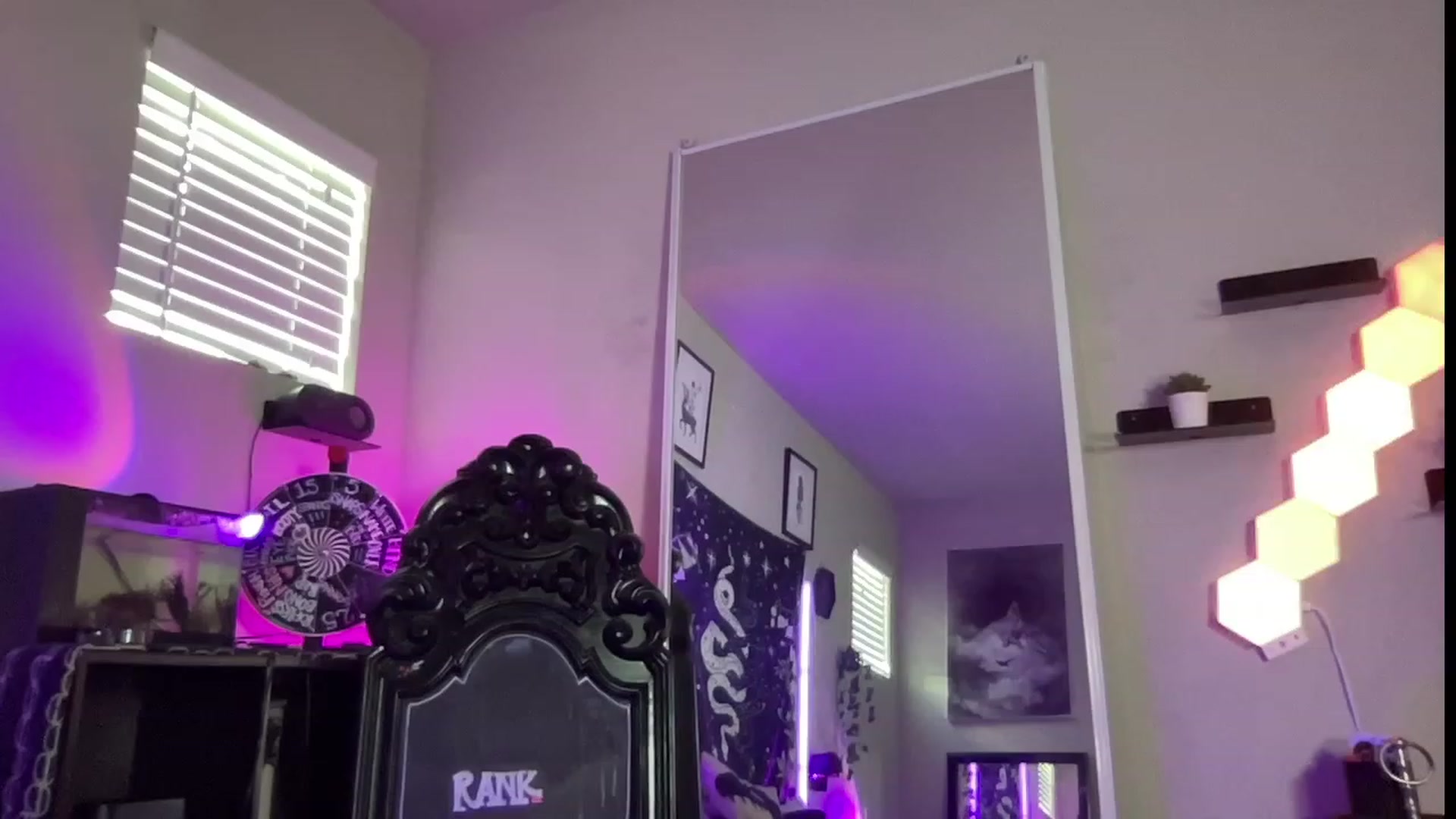 Gallery image thumbnail from RileyWoods's myfreecams stream on, 07/29/2023, 24:45 image 2 of 20