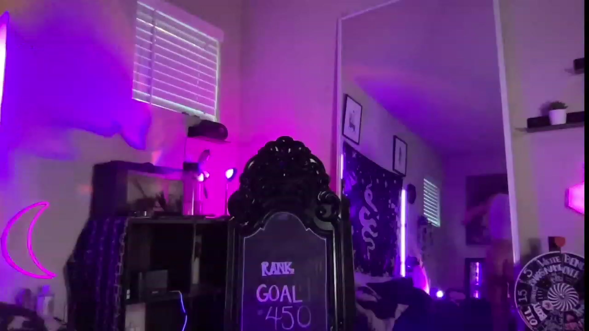 Gallery image thumbnail from RileyWoods's myfreecams stream on, 07/29/2023, 03:31 image 20 of 20