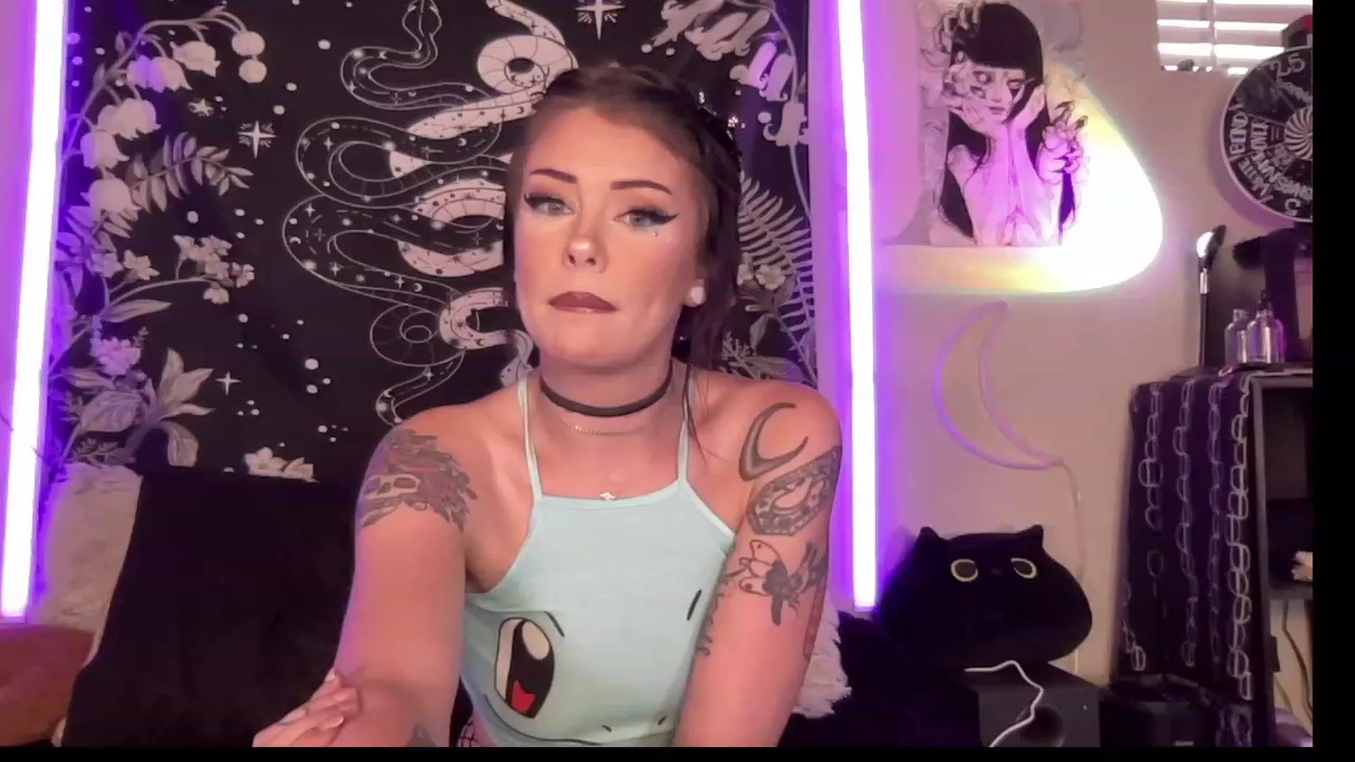Gallery image thumbnail from RileyWoods's myfreecams stream on, 08/11/2023, 24:01 image 2 of 20