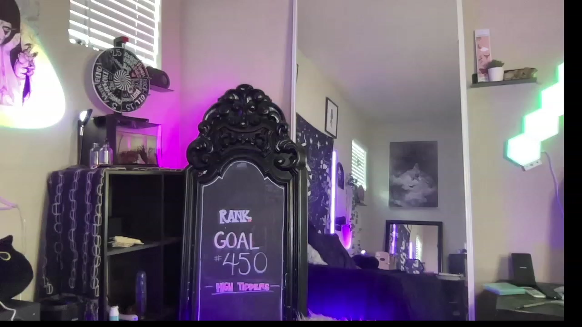 Gallery image thumbnail from RileyWoods's myfreecams stream on, 08/11/2023, 24:01 image 3 of 20