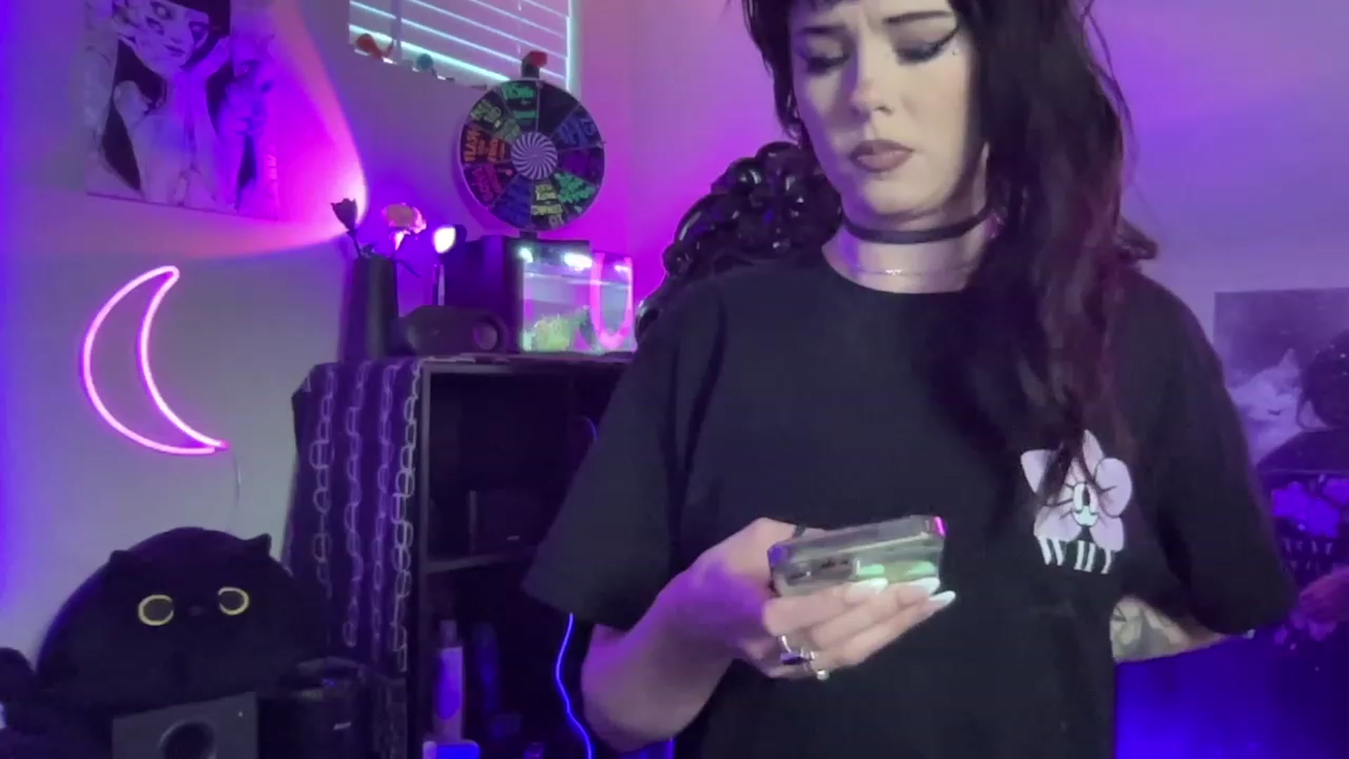 Gallery image thumbnail from RileyWoods's myfreecams stream on, 09/03/2023, 02:12 image 8 of 20
