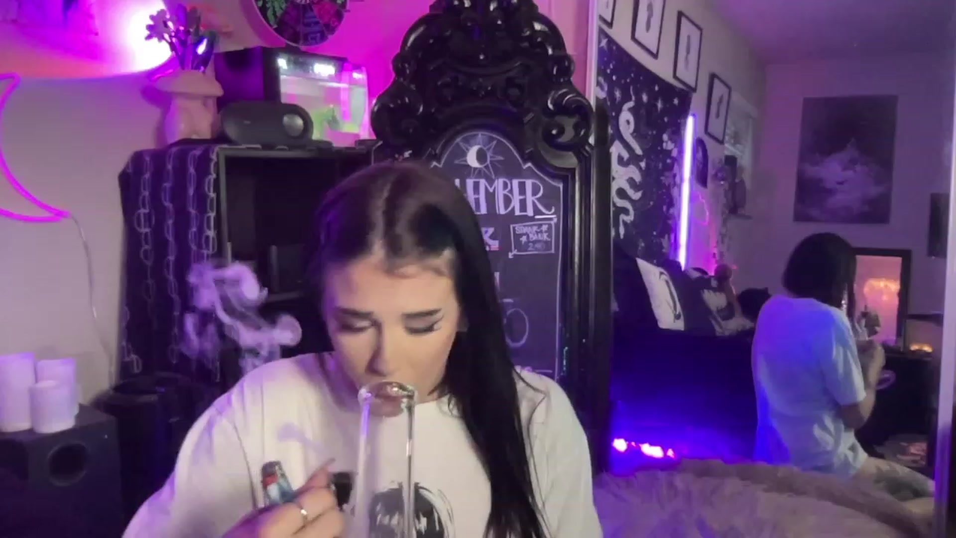Gallery image thumbnail from RileyWoods's myfreecams stream on, 09/25/2023, 01:34 image 15 of 20