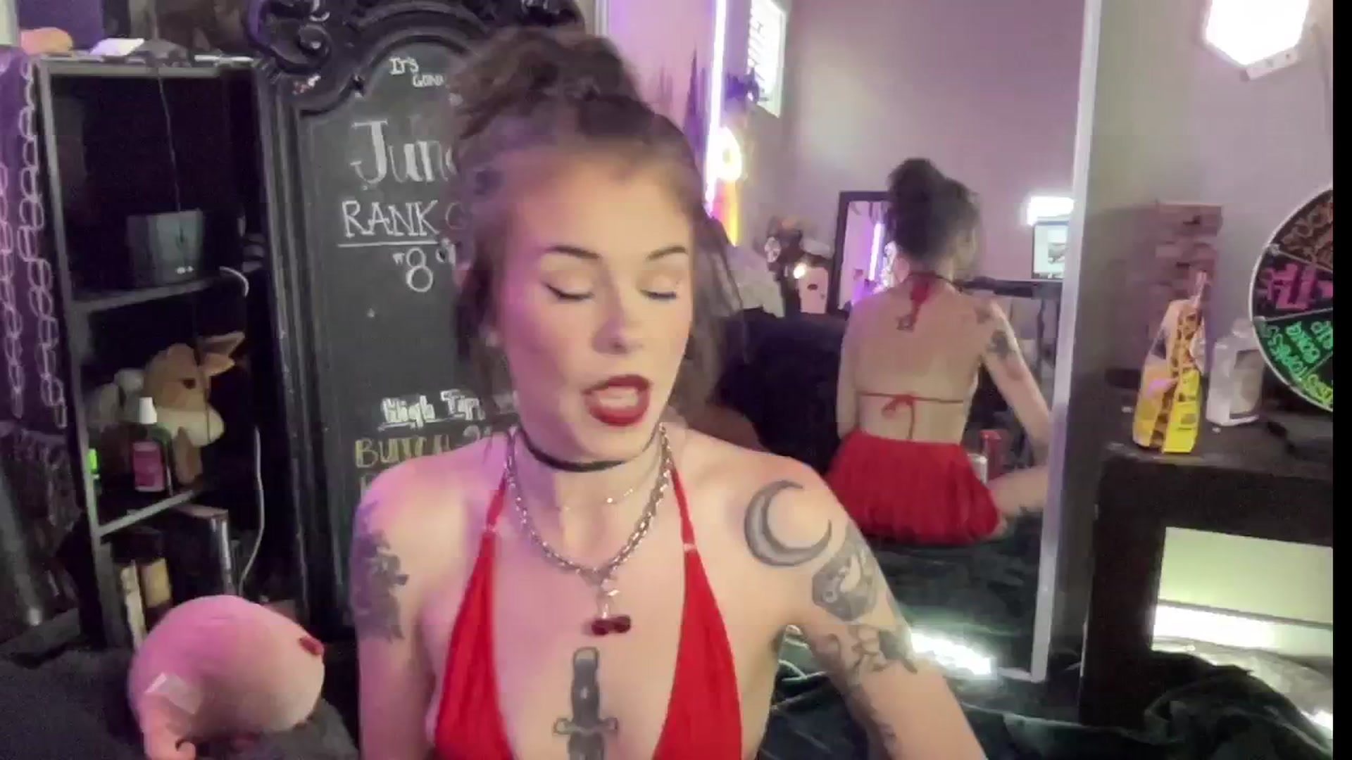 Gallery image thumbnail from RileyWoods's myfreecams stream on, 07/20/2024, 01:22 image 9 of 20