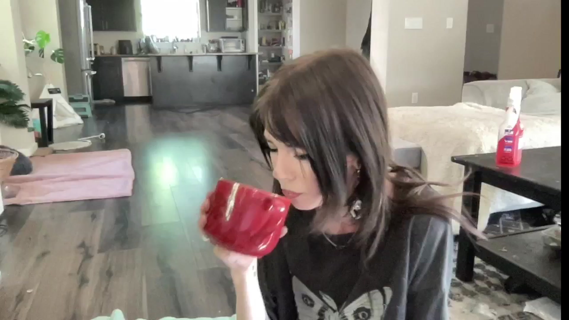 Gallery image thumbnail from RileyWoods's myfreecams stream on, 07/23/2024, 24:00 image 20 of 20