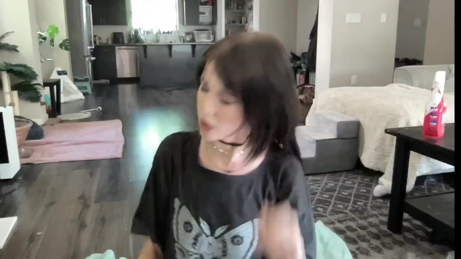 Gallery image thumbnail from RileyWoods's myfreecams stream on, 07/23/2024, 24:00 image 16 of 20