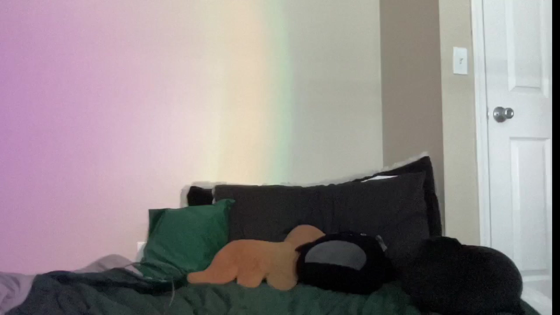 Gallery image thumbnail from RileyWoods's myfreecams stream on, 07/30/2024, 24:00 image 10 of 20