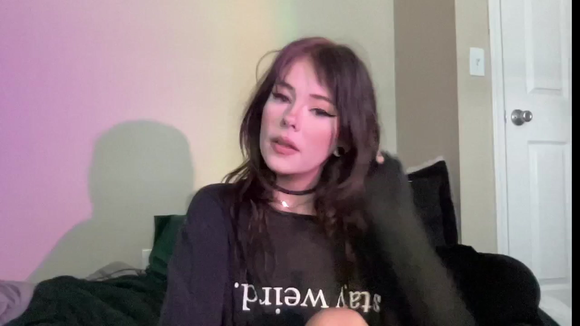 Gallery image thumbnail from RileyWoods's myfreecams stream on, 07/30/2024, 24:00 image 4 of 20