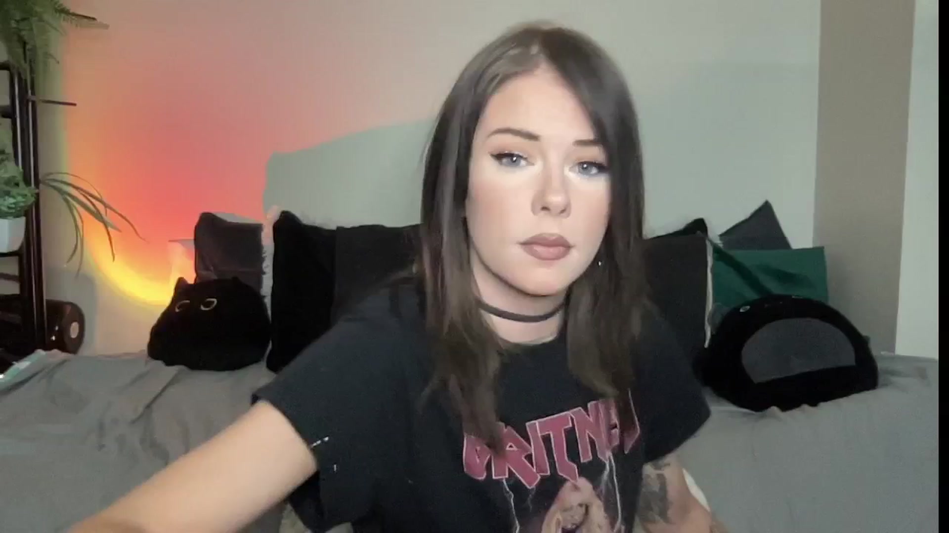 Gallery image thumbnail from RileyWoods's myfreecams stream on, 08/09/2024, 24:19 image 3 of 20