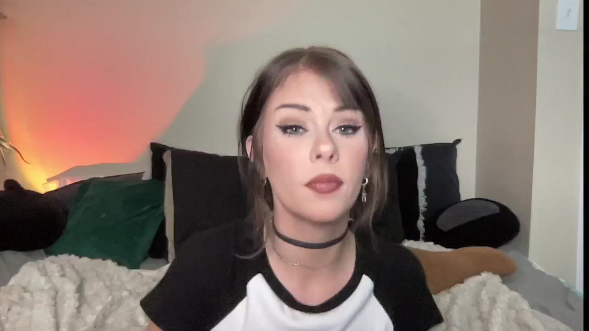 Gallery image thumbnail from RileyWoods's myfreecams stream on, 08/10/2024, 23:33 image 13 of 20