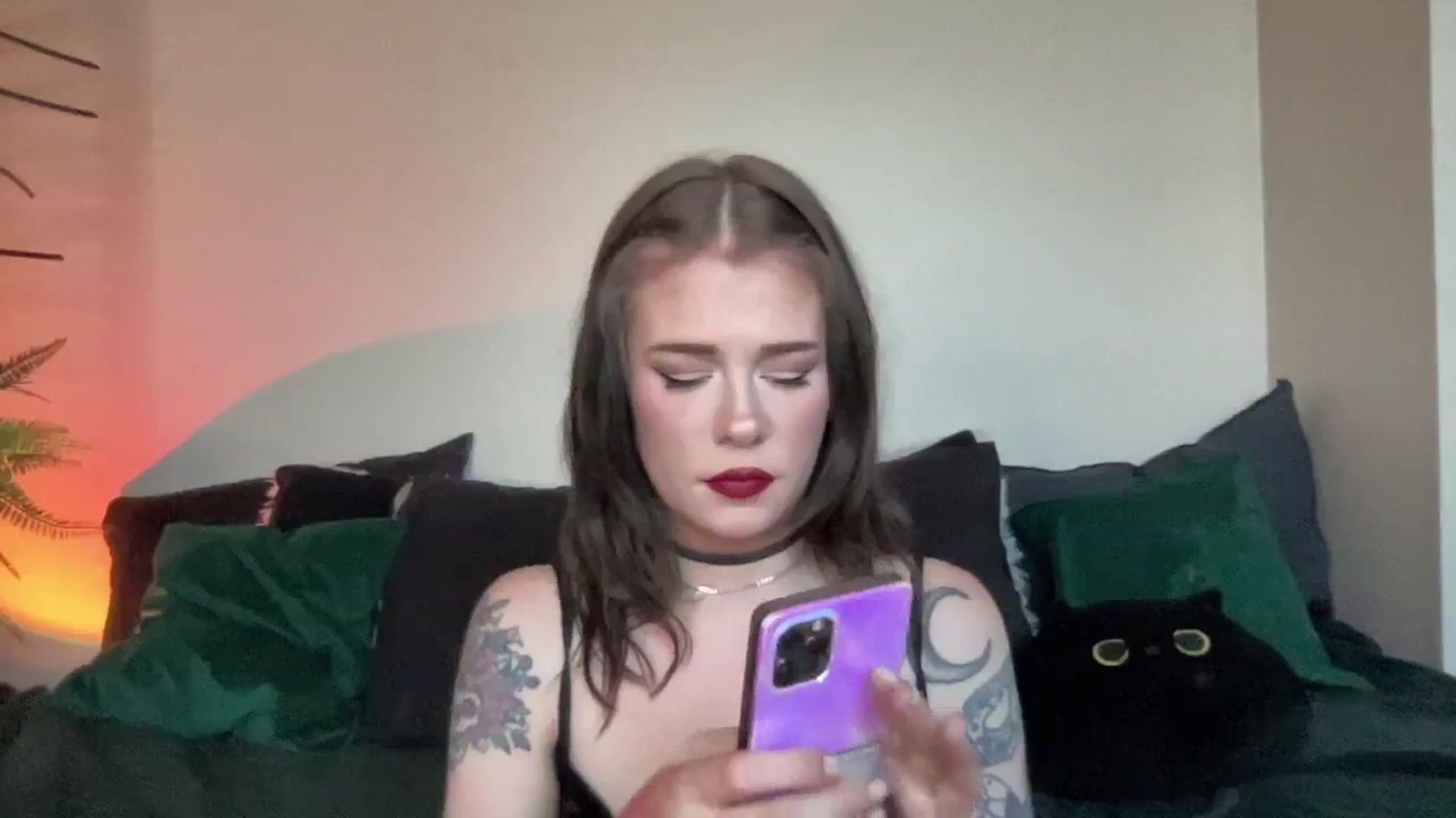 Gallery image thumbnail from RileyWoods's myfreecams stream on, 08/28/2024, 24:01 image 10 of 20