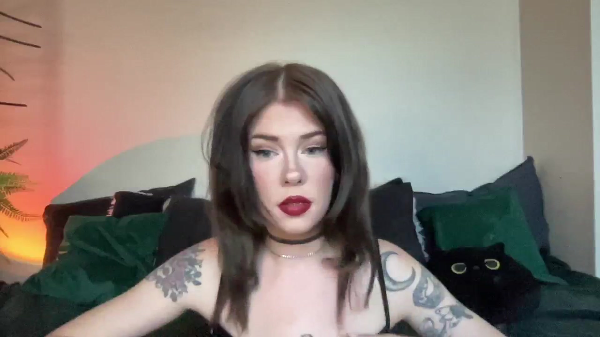 Gallery image thumbnail from RileyWoods's myfreecams stream on, 08/28/2024, 24:01 image 20 of 20