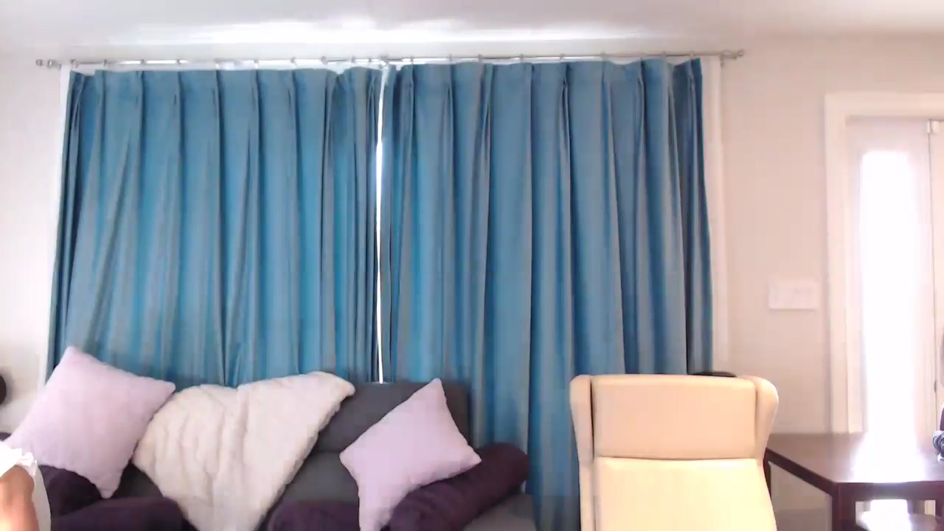 Gallery image thumbnail from Riley_Parks's myfreecams stream on, 08/10/2024, 19:32 image 3 of 20