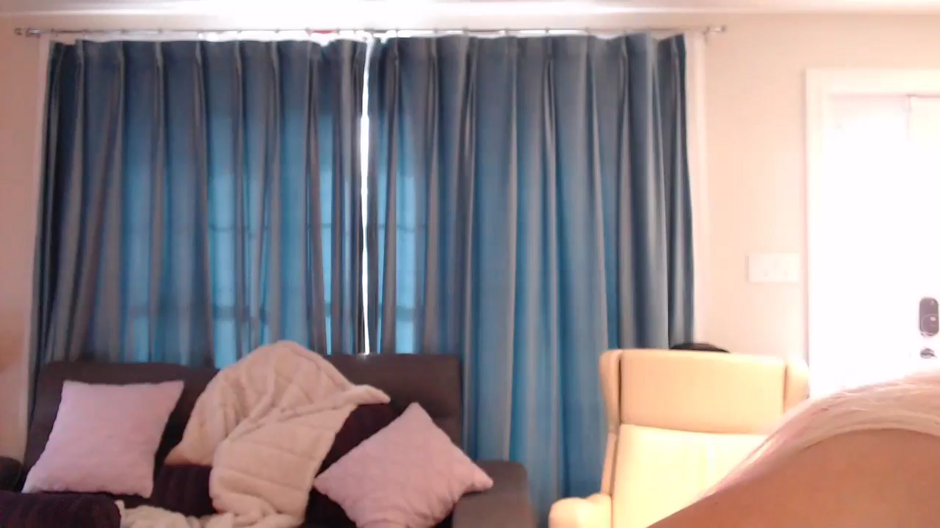 Gallery image thumbnail from Riley_Parks's myfreecams stream on, 08/18/2024, 21:17 image 6 of 20