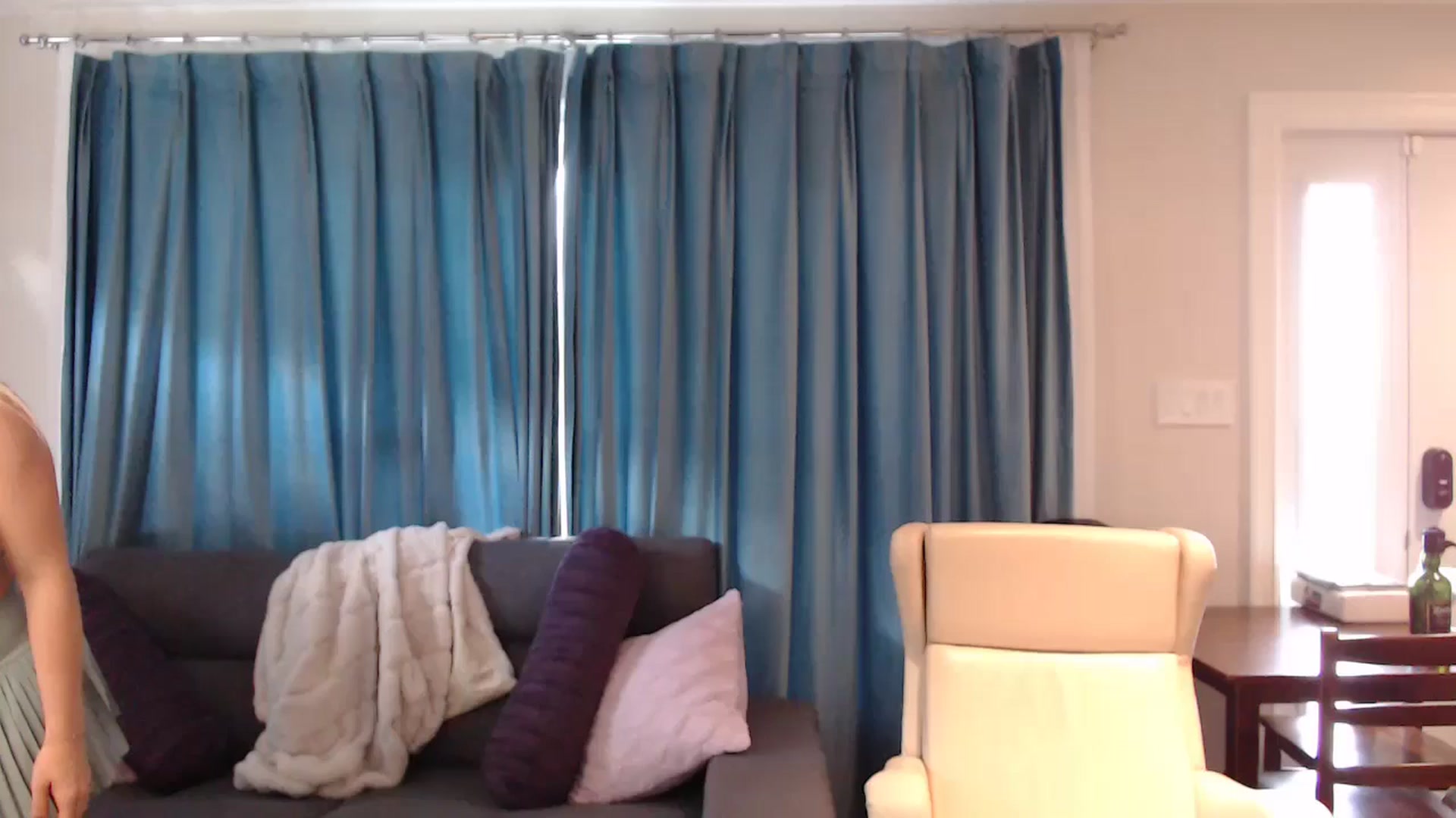 Gallery image thumbnail from Riley_Parks's myfreecams stream on, 08/23/2024, 16:00 image 5 of 20