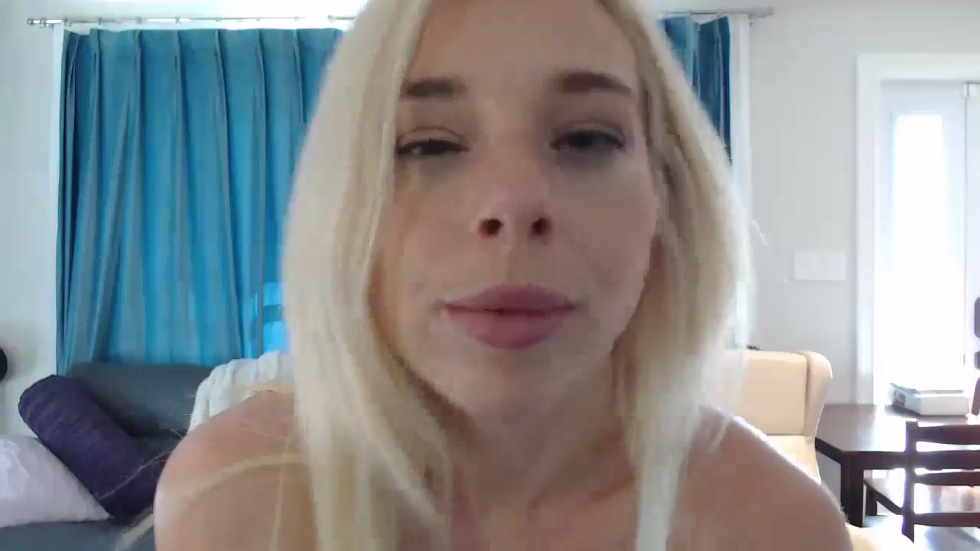 Gallery image thumbnail from Riley_Parks's myfreecams stream on, 08/23/2024, 19:19 image 16 of 20