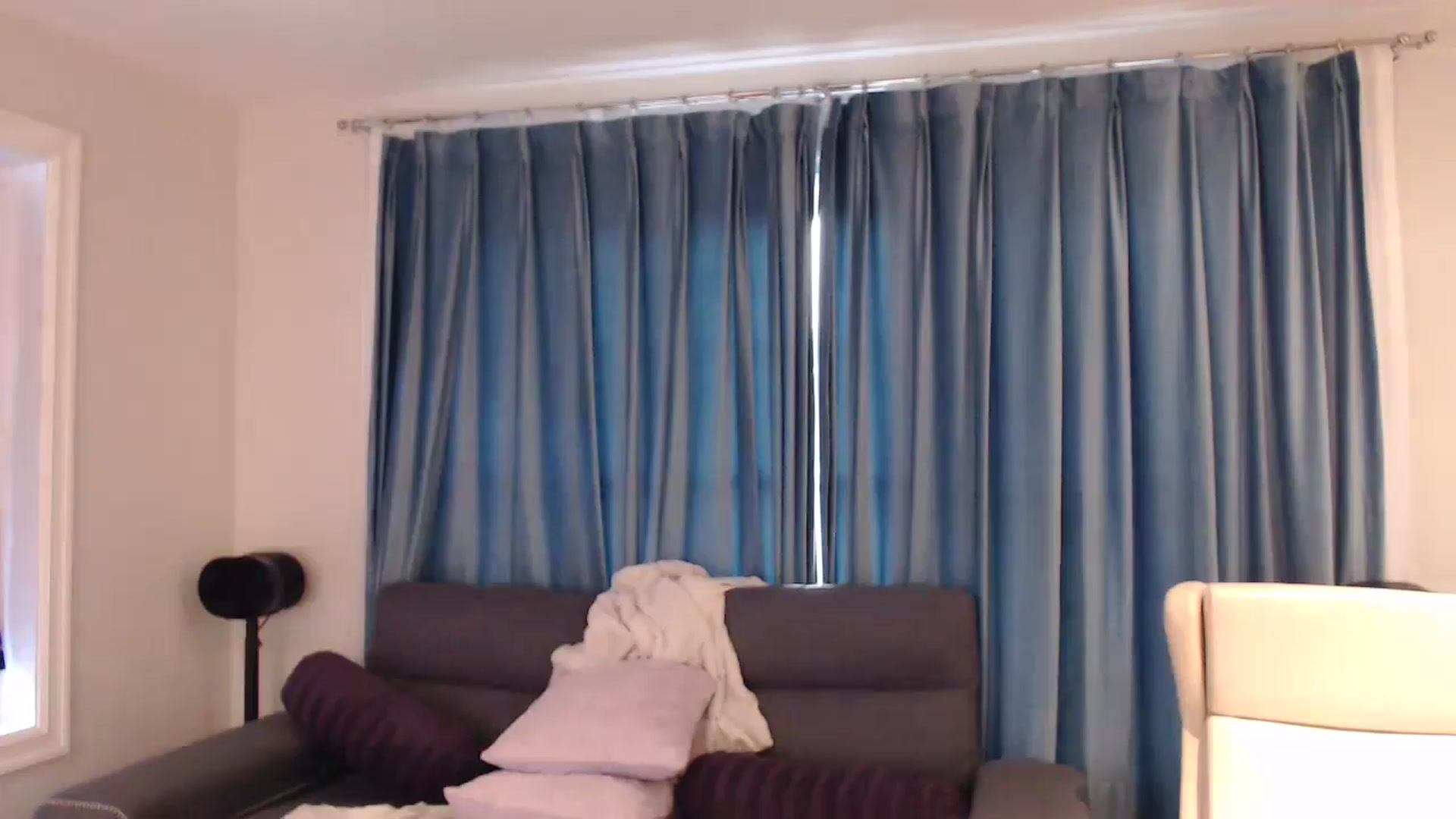 Gallery image thumbnail from Riley_Parks's myfreecams stream on, 08/23/2024, 23:27 image 18 of 20