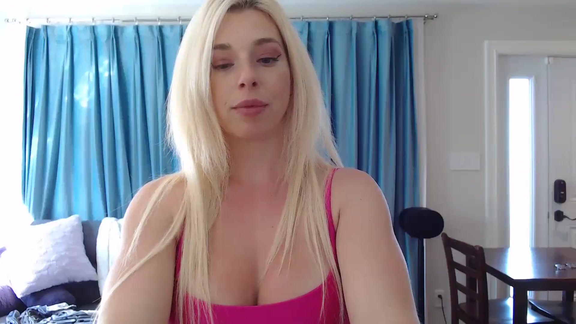 Gallery image thumbnail from Riley_Parks's myfreecams stream on, 09/01/2024, 13:45 image 18 of 20