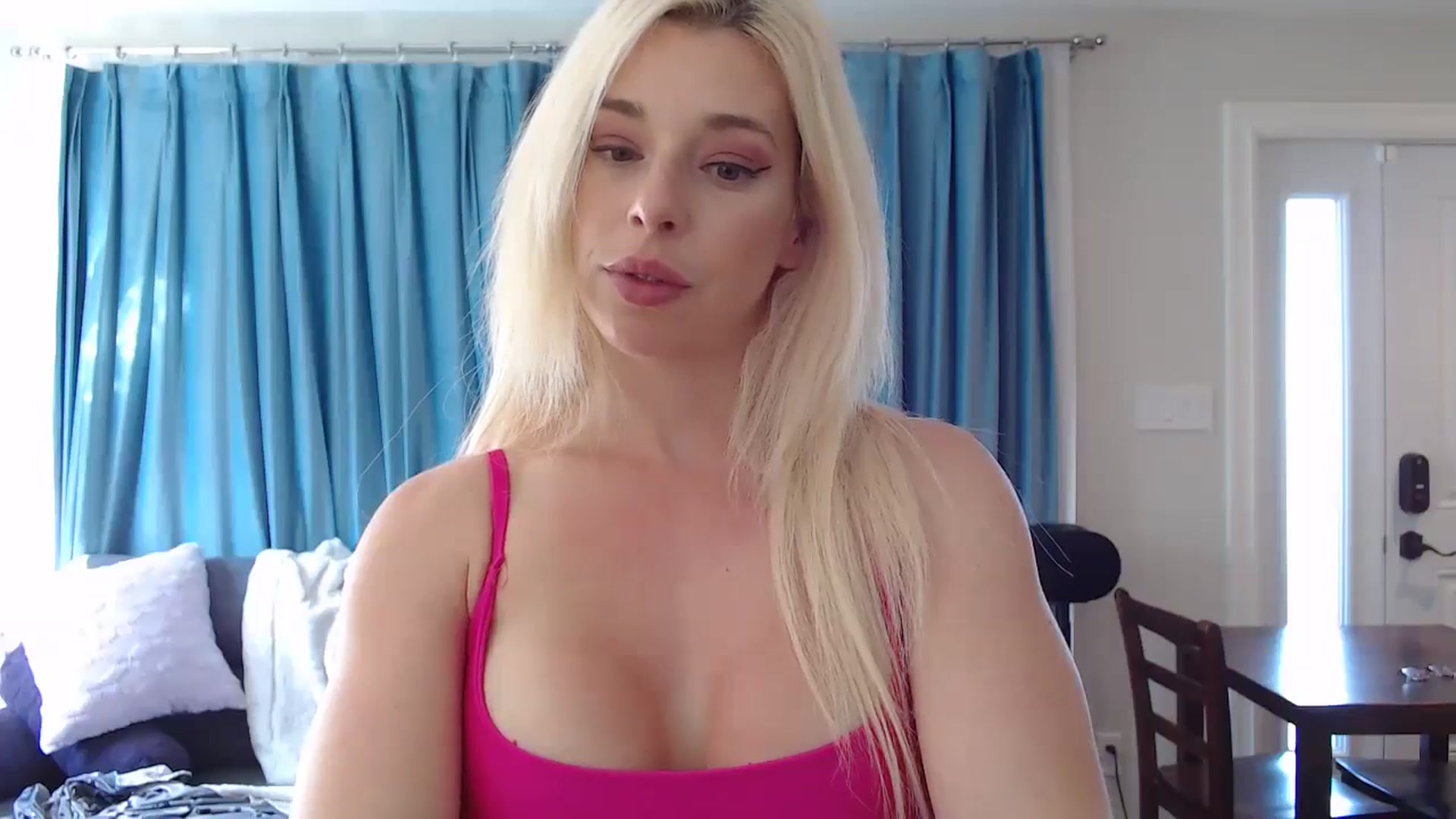 Gallery image thumbnail from Riley_Parks's myfreecams stream on, 09/01/2024, 13:45 image 8 of 20