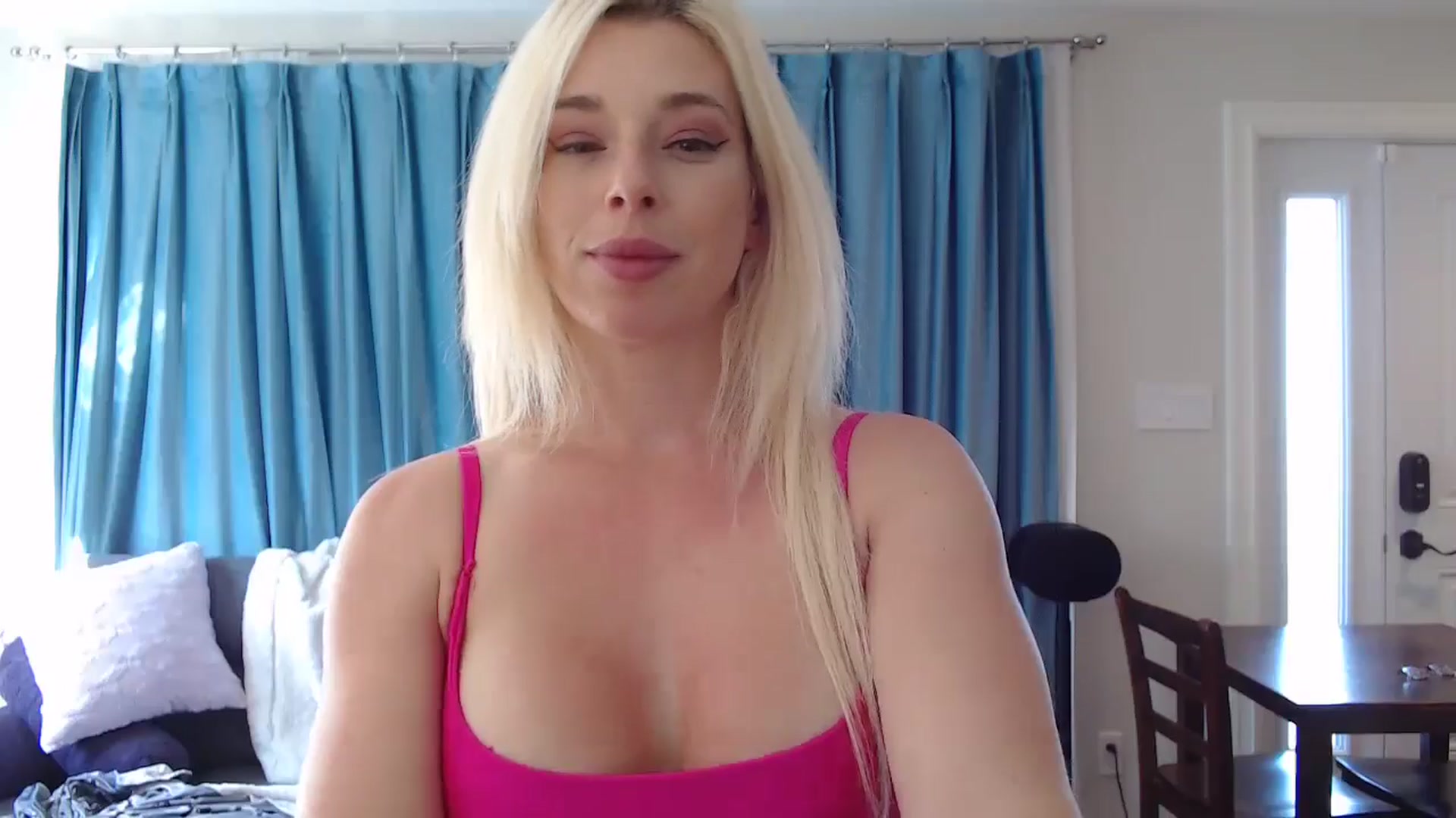 Gallery image thumbnail from Riley_Parks's myfreecams stream on, 09/01/2024, 13:45 image 7 of 20