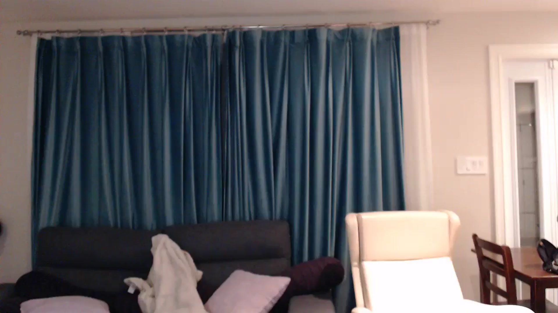 Gallery image thumbnail from Riley_Parks's myfreecams stream on, 10/05/2024, 09:08 image 10 of 20