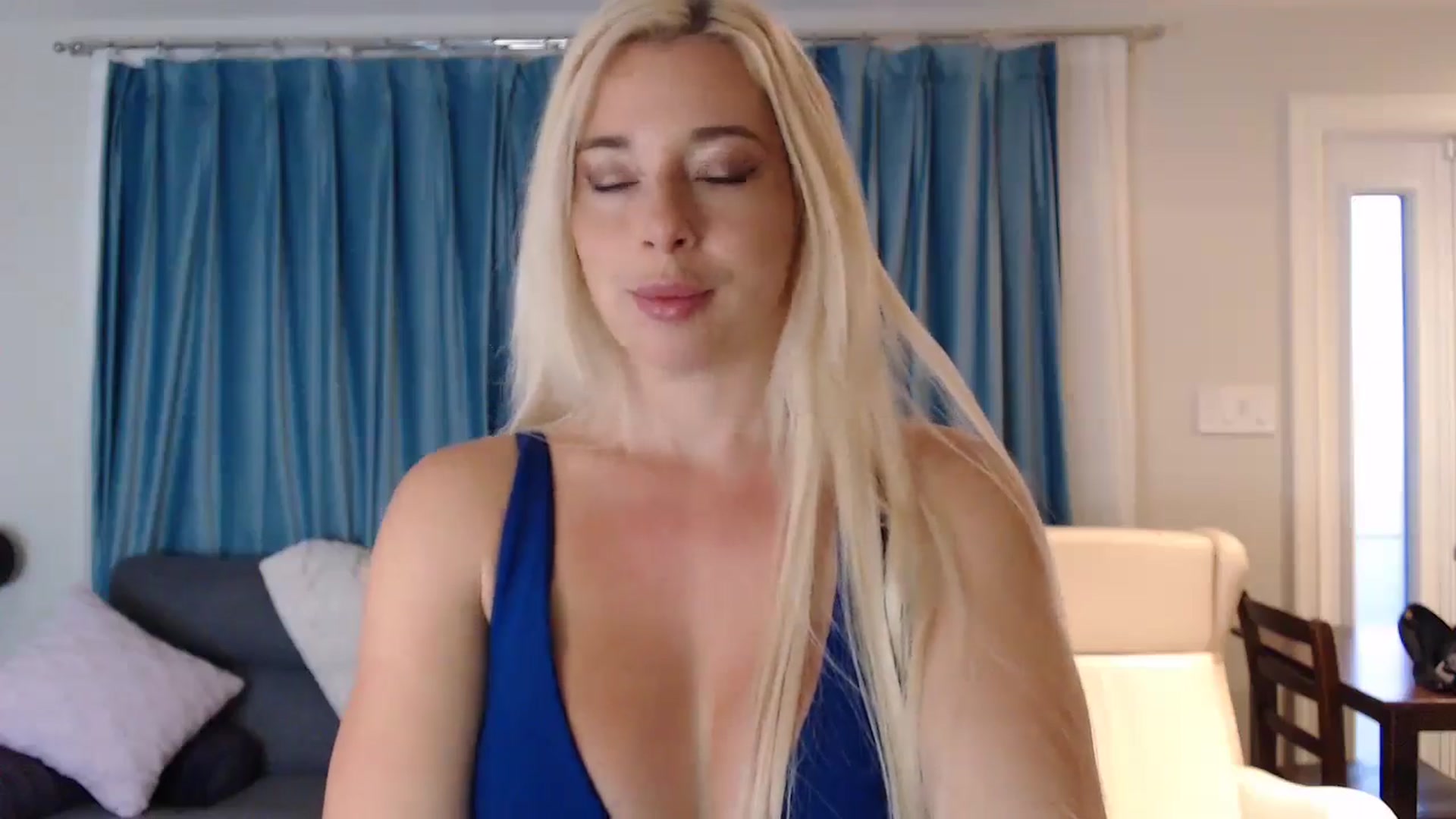 Gallery image thumbnail from Riley_Parks's myfreecams stream on, 10/06/2024, 10:56 image 18 of 20