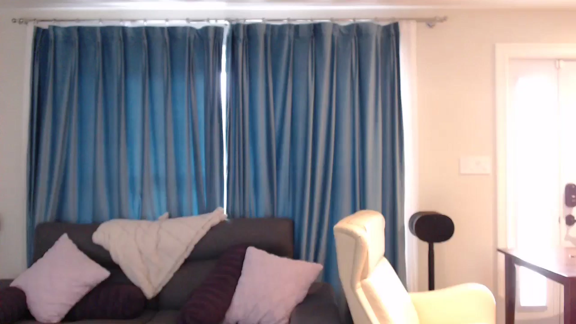 Gallery image thumbnail from Riley_Parks's myfreecams stream on, 10/13/2024, 17:45 image 17 of 20