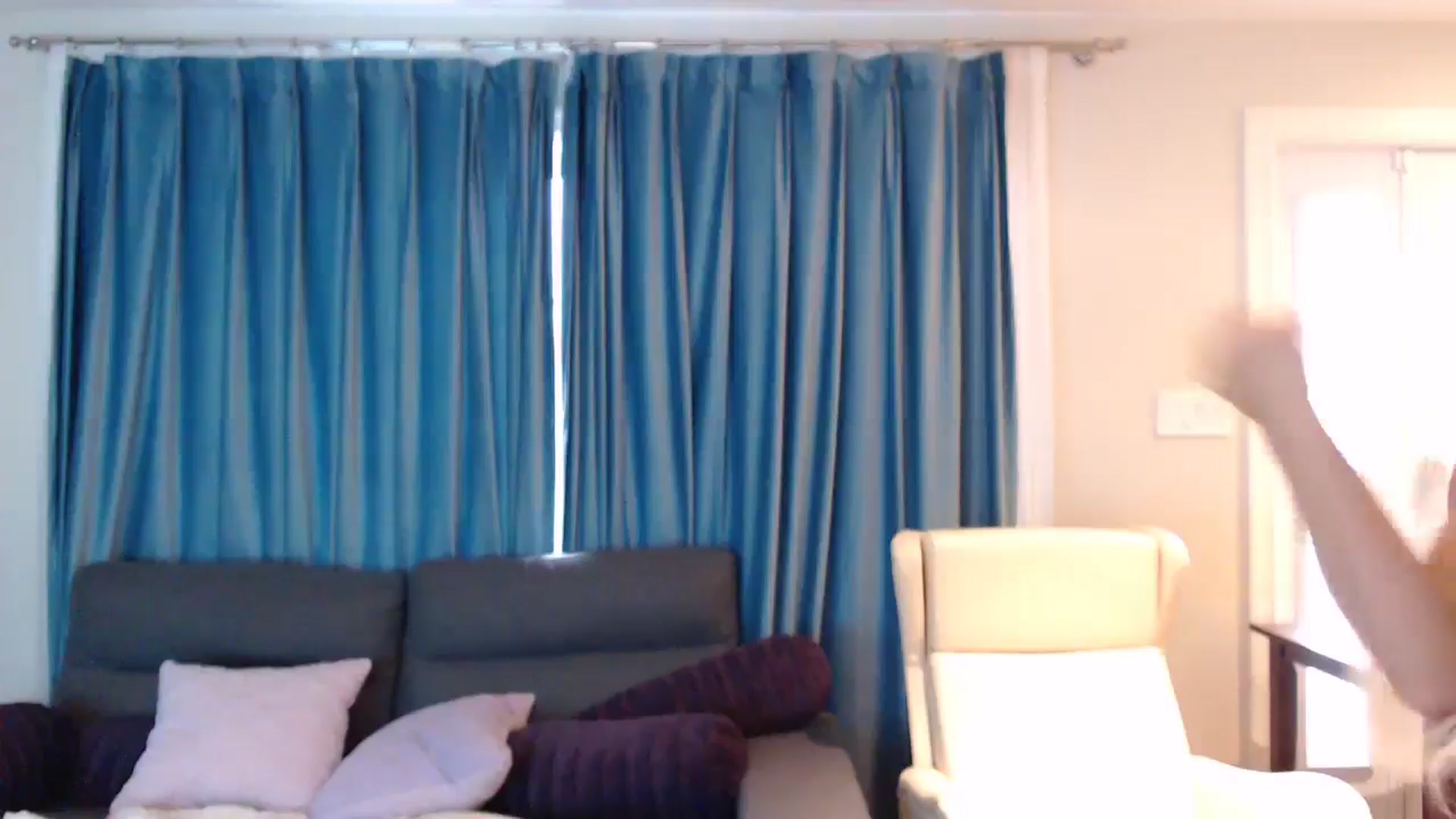 Gallery image thumbnail from Riley_Parks's myfreecams stream on, 10/14/2024, 18:57 image 14 of 20