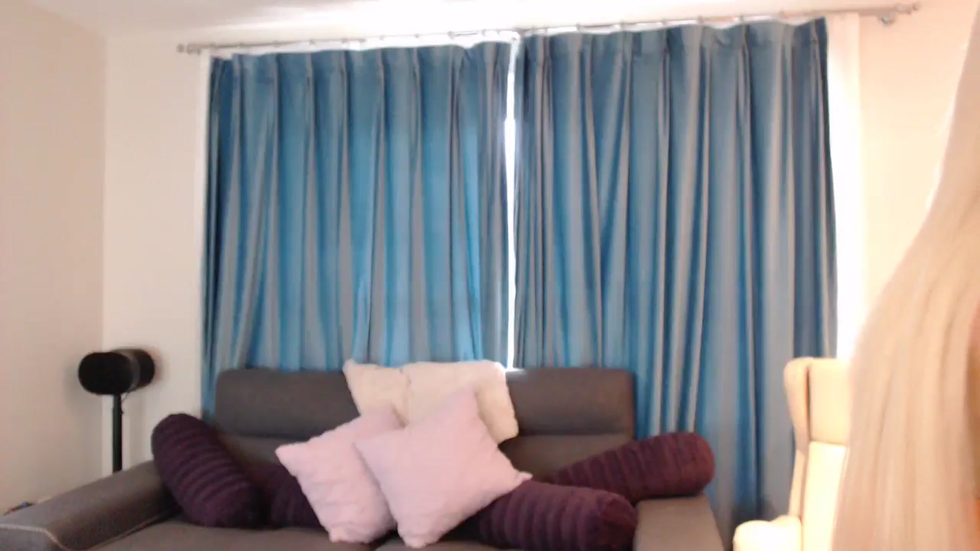 Gallery image thumbnail from Riley_Parks's myfreecams stream on, 10/16/2024, 16:03 image 11 of 20