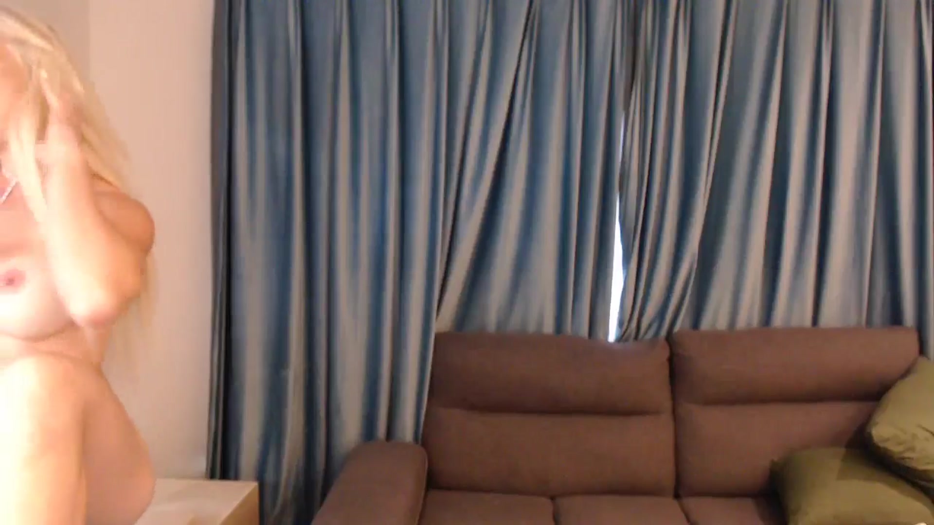Gallery image thumbnail from Riley_Parks's myfreecams stream on, 11/06/2024, 12:37 image 15 of 20