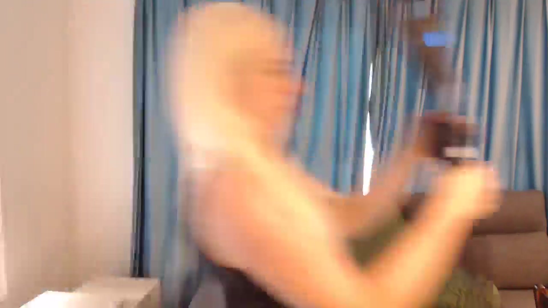 Gallery image thumbnail from Riley_Parks's myfreecams stream on, 11/06/2024, 19:20 image 7 of 20
