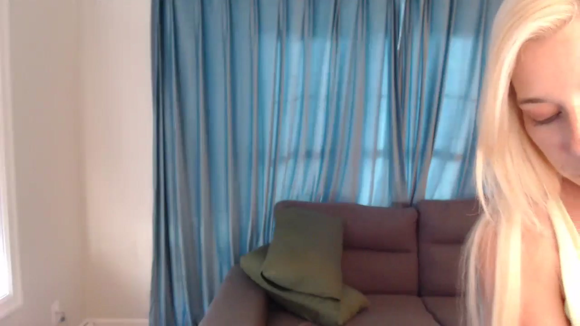 Gallery image thumbnail from Riley_Parks's myfreecams stream on, 11/09/2024, 19:38 image 4 of 20
