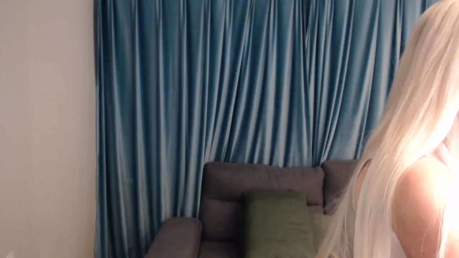 Gallery image thumbnail from Riley_Parks's myfreecams stream on, 11/14/2024, 11:39 image 4 of 20