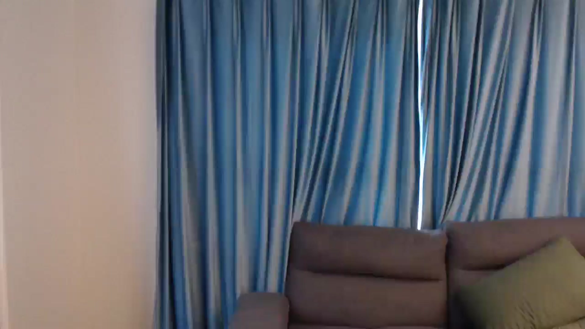 Gallery image thumbnail from Riley_Parks's myfreecams stream on, 11/19/2024, 19:21 image 12 of 20