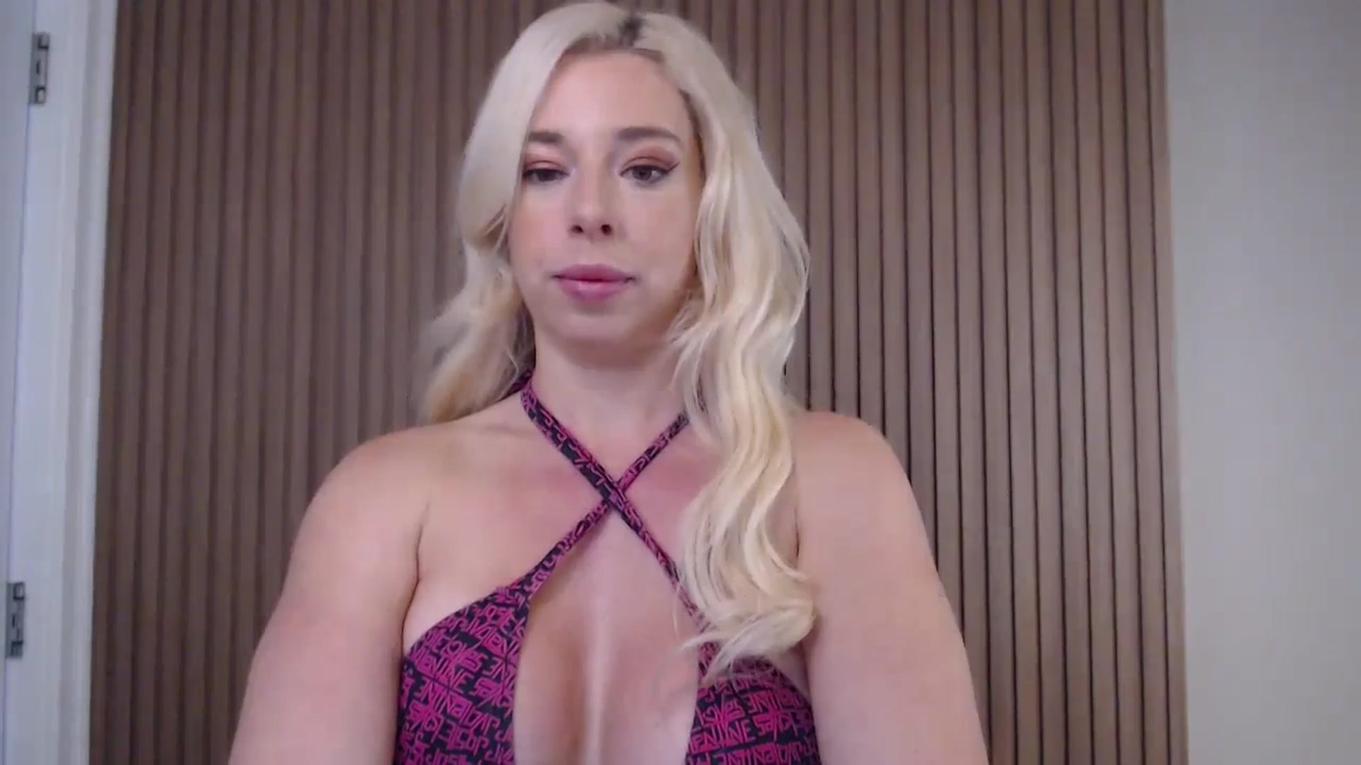 Gallery image thumbnail from Riley_Parks's myfreecams stream on, 01/09/2025, 12:31 image 15 of 20