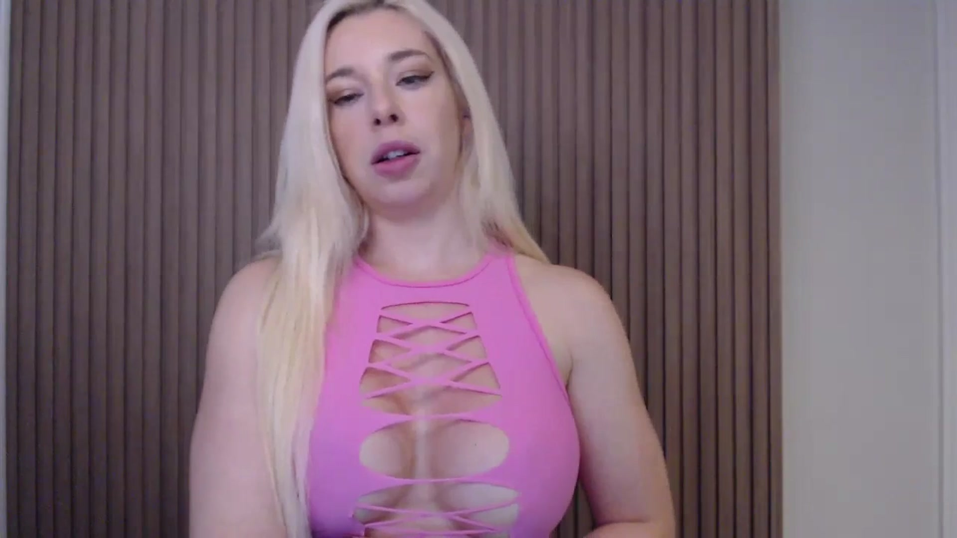 Gallery image thumbnail from Riley_Parks's myfreecams stream on, 01/12/2025, 12:35 image 13 of 20