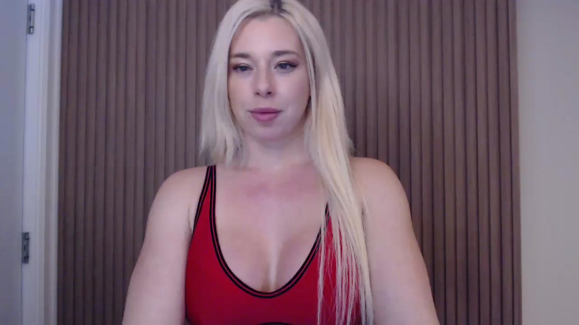 Gallery image thumbnail from Riley_Parks's myfreecams stream on, 01/16/2025, 22:39 image 9 of 20