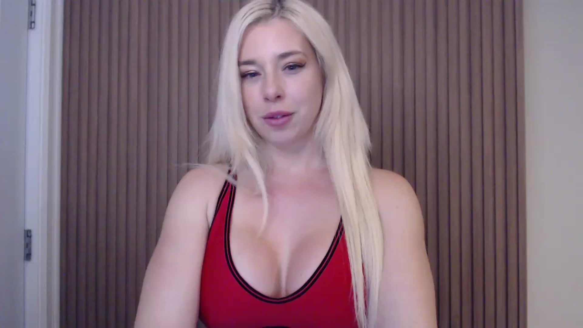 Gallery image thumbnail from Riley_Parks's myfreecams stream on, 01/16/2025, 23:44 image 18 of 20