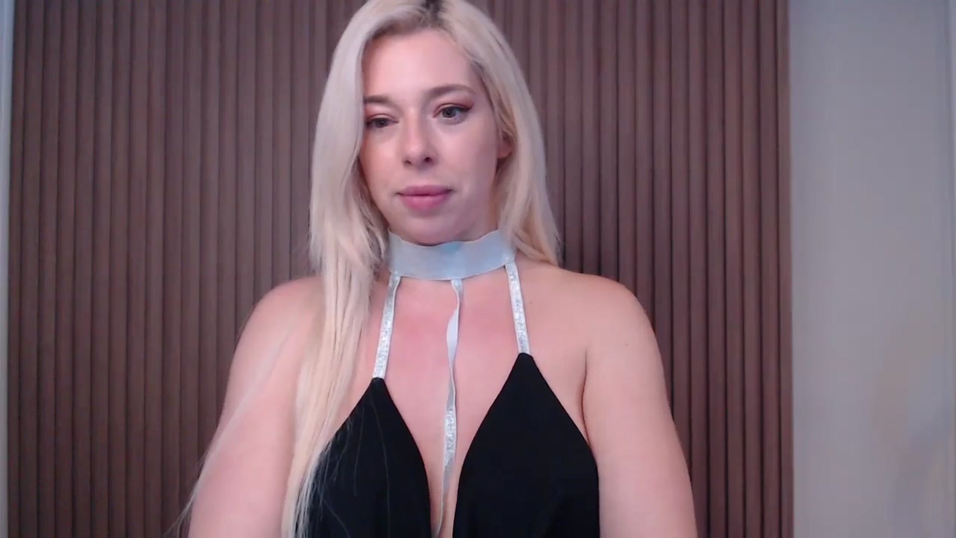 Gallery image thumbnail from Riley_Parks's myfreecams stream on, 01/20/2025, 12:27 image 5 of 20