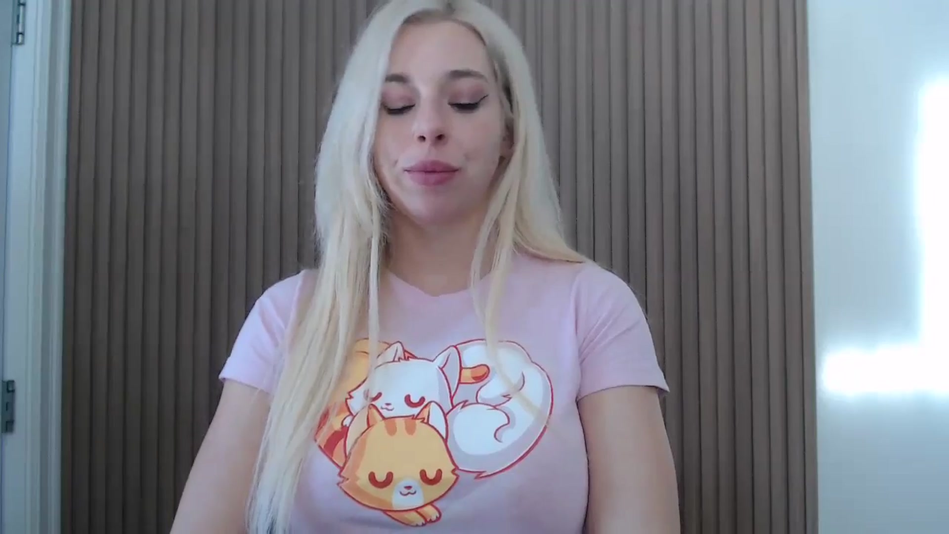 Gallery image thumbnail from Riley_Parks's myfreecams stream on, 02/01/2025, 17:00 image 8 of 20