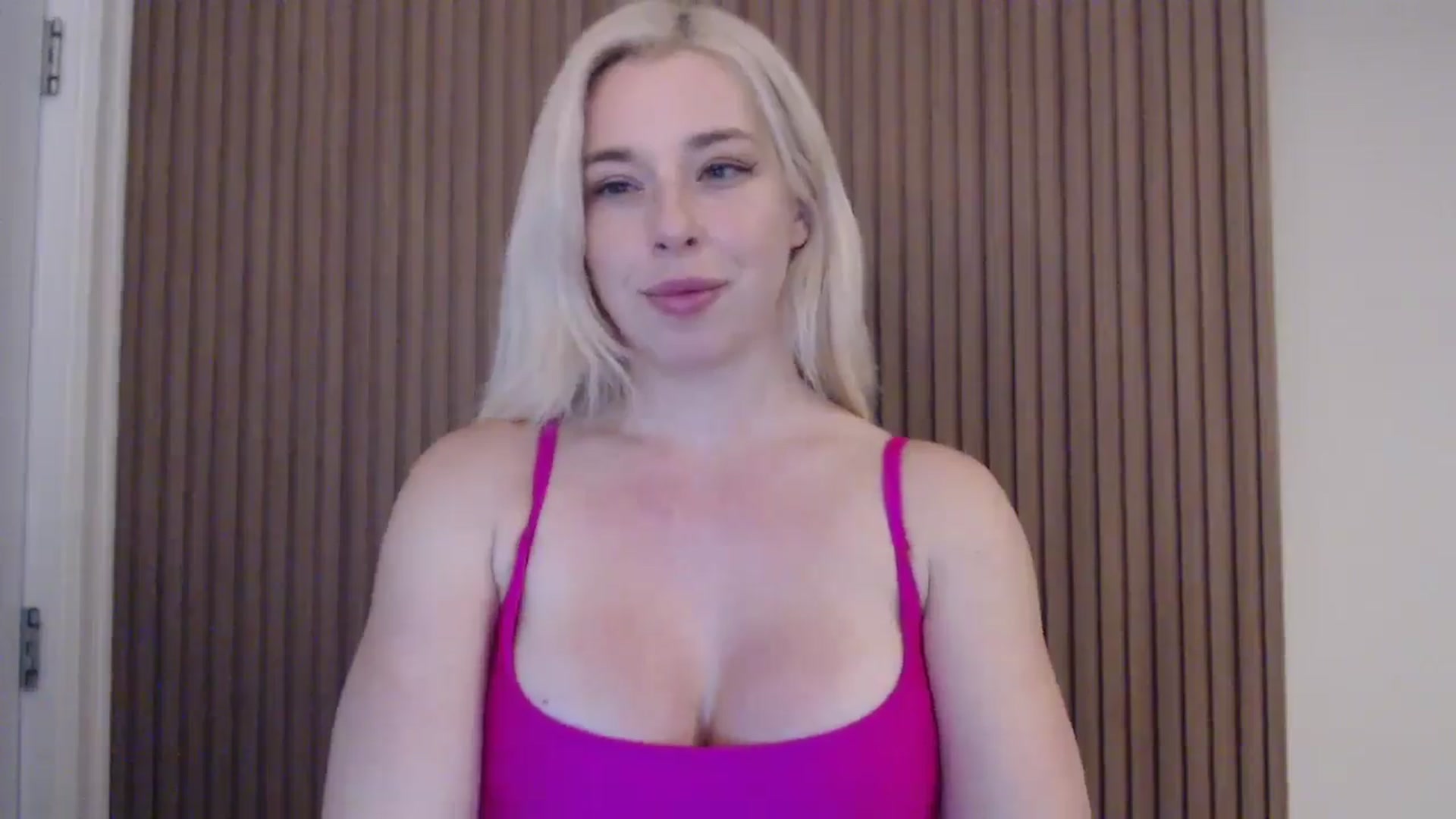 Gallery image thumbnail from Riley_Parks's myfreecams stream on, 02/05/2025, 22:29 image 15 of 20