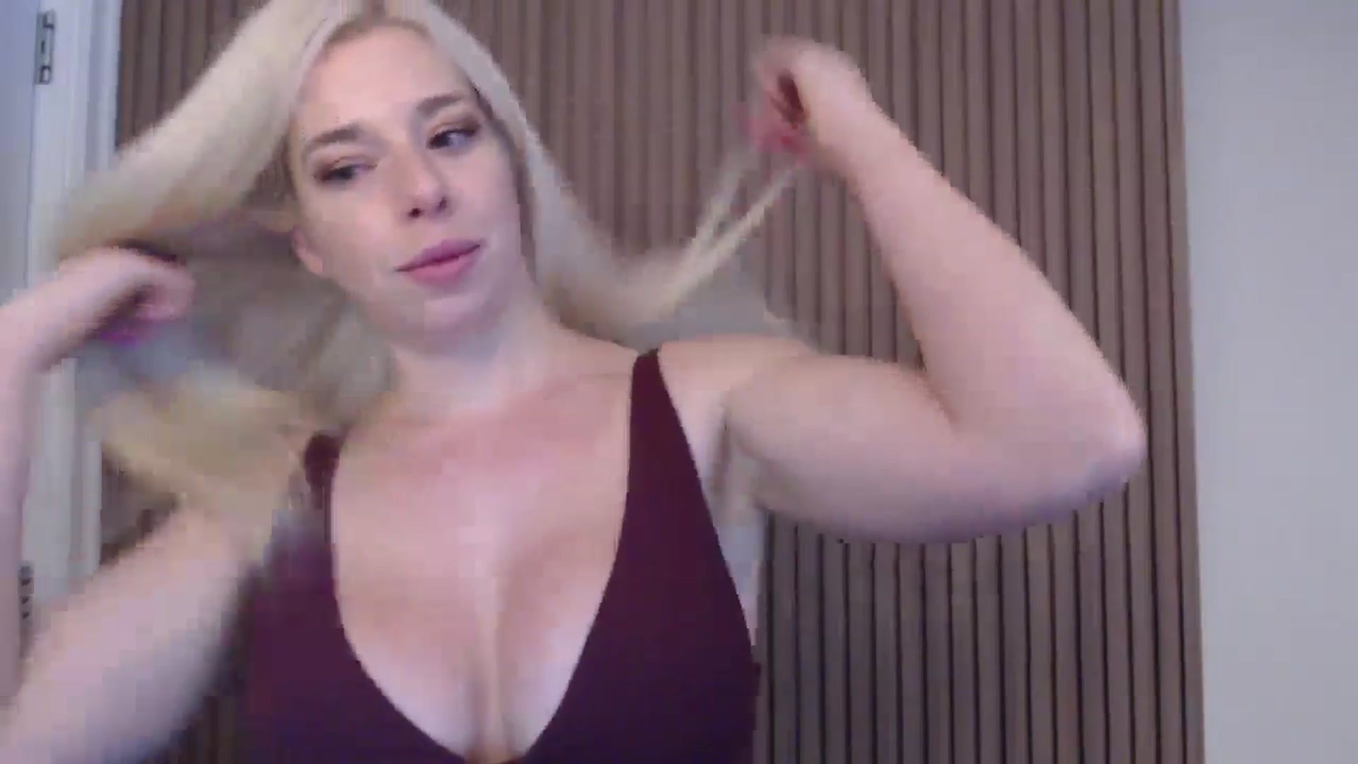 Gallery image thumbnail from Riley_Parks's myfreecams stream on, 02/08/2025, 23:43 image 18 of 20
