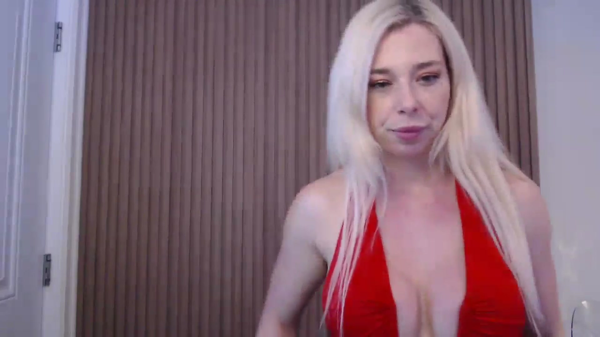 Gallery image thumbnail from Riley_Parks's myfreecams stream on, 03/06/2025, 22:55 image 9 of 20