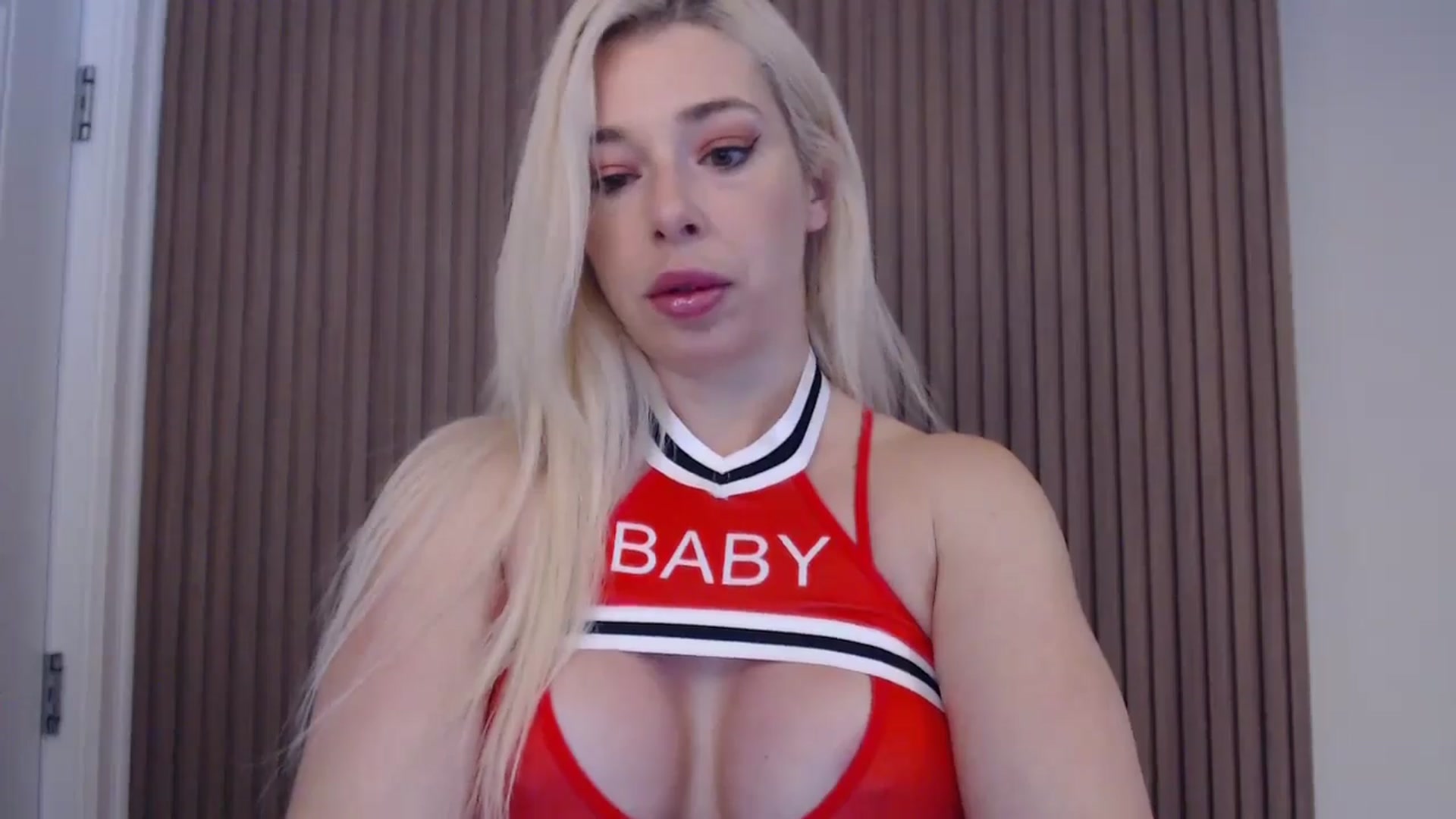 Gallery image thumbnail from Riley_Parks's myfreecams stream on, 03/09/2025, 11:32 image 20 of 20
