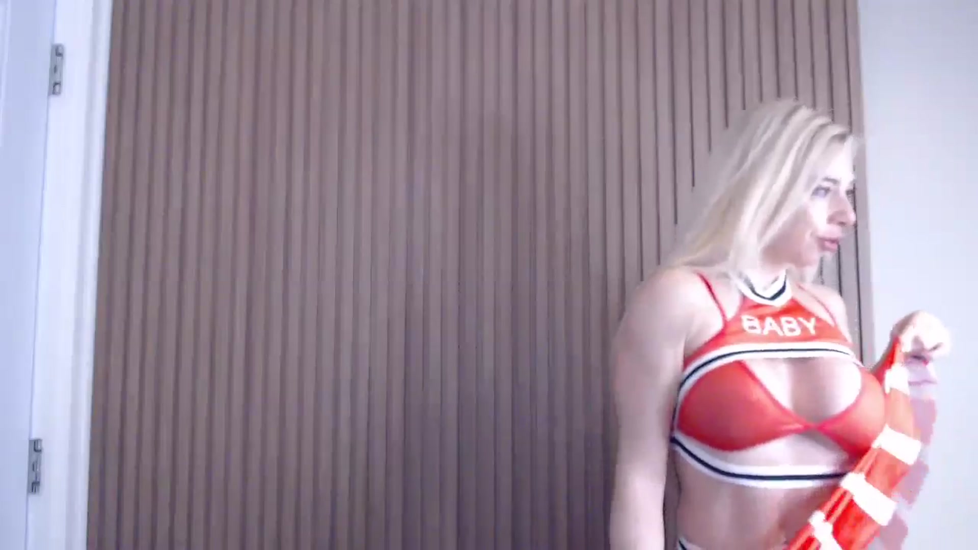 Gallery image thumbnail from Riley_Parks's myfreecams stream on, 03/09/2025, 11:32 image 12 of 20